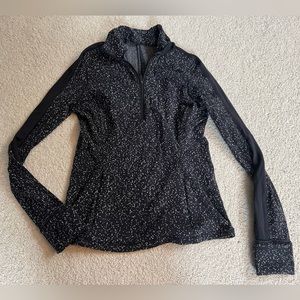 Lululemon 1/4 Zip size 8